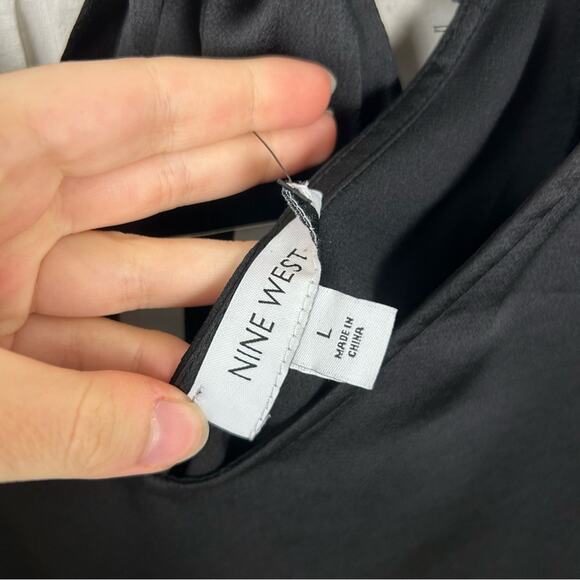 NWT Nine West Black Bow Back Tie Blouse Size L - Picture 8 of 12